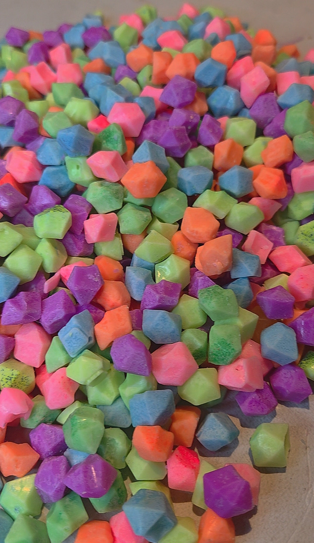 Fish Tank Pebbles Wax Melts image 1