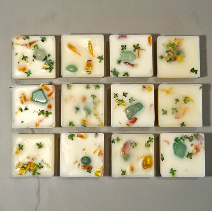 Crystal decorated wax melts with aventurine stones - handmade botanical home fragrance