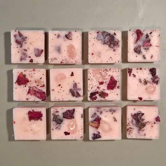 Pink Stone & Petals | Rose Quartz Topped Wax Melts